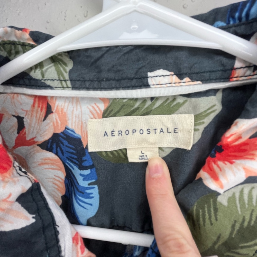 Aeropostale button up shirt - Picture 5 of 7
